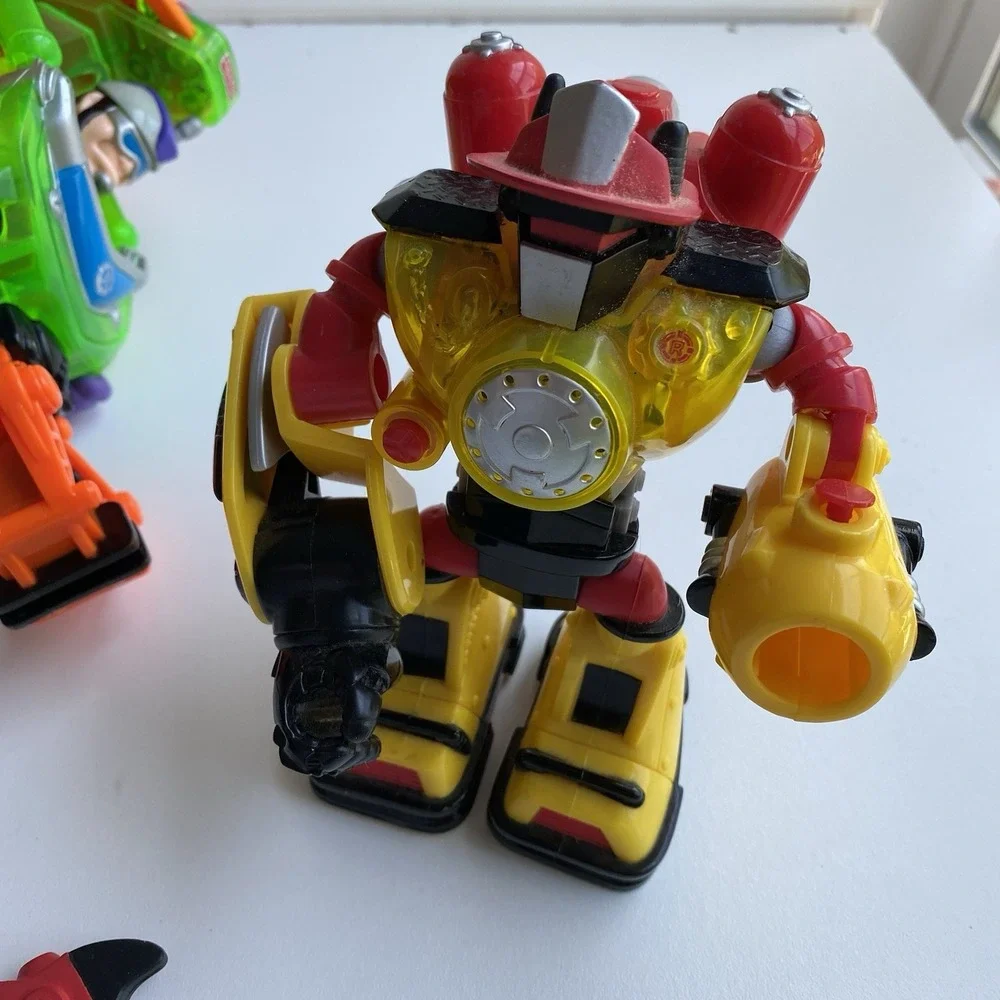 Lot of 5 Fisher Price Mattel Rescue Heroes Plus Accessories Animals Vintage Hero